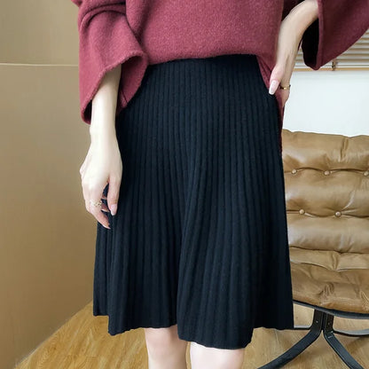 Pure wool skirt for women