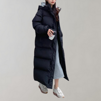 Warm and long women's coat