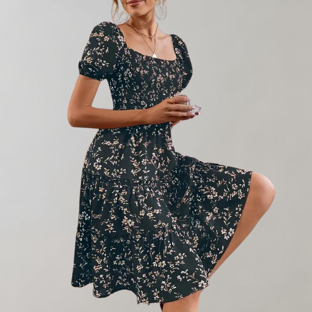 Floral summer dress with square neck 