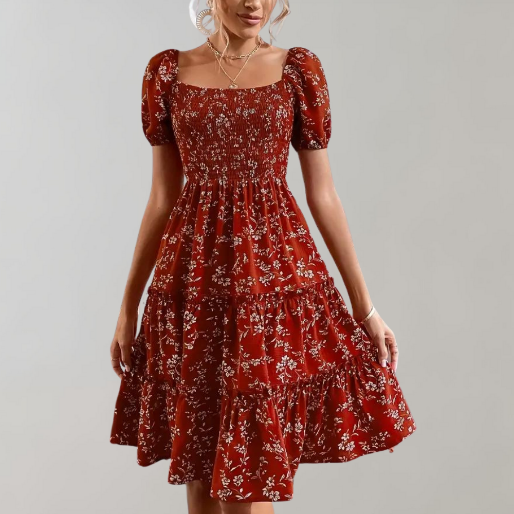 Floral summer dress with square neck 