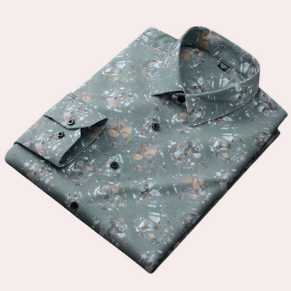 Men's shirt with classic print