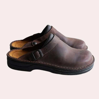 Comfortable men's slippers