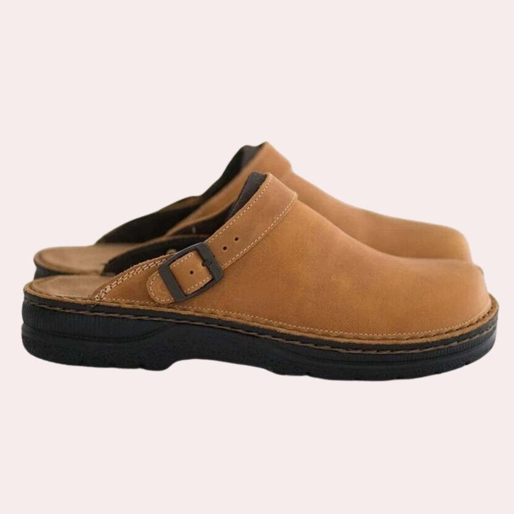 Comfortable men's slippers