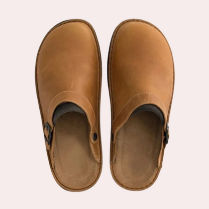 Comfortable men's slippers