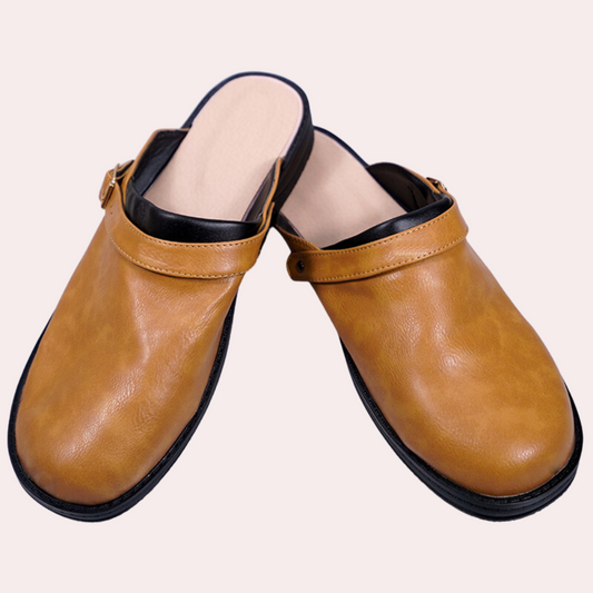 Comfortable men's slippers