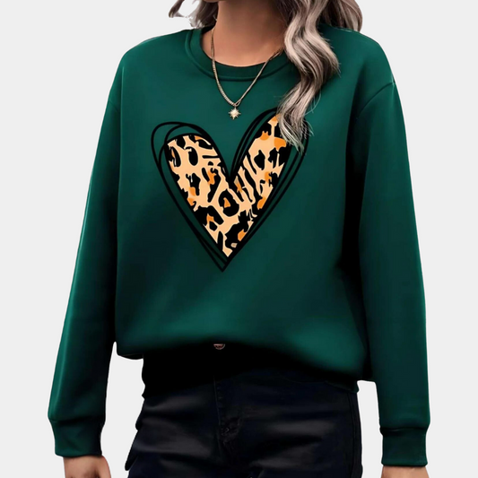 Women's sweater with heart print