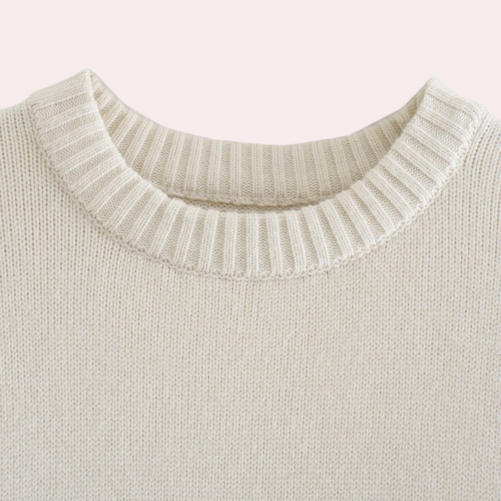 Elegant oversized women's sweater