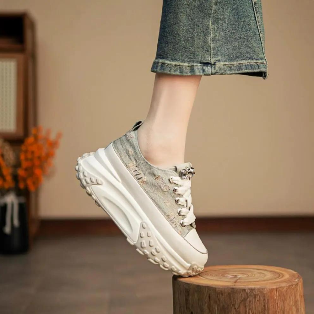 Tinley - Klassieke Canvas Sneakers met een Twist